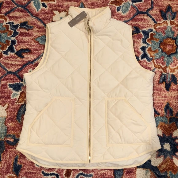 J. Crew Jackets & Blazers - J. Crew Puffer Vest - NWT NEVER WORN